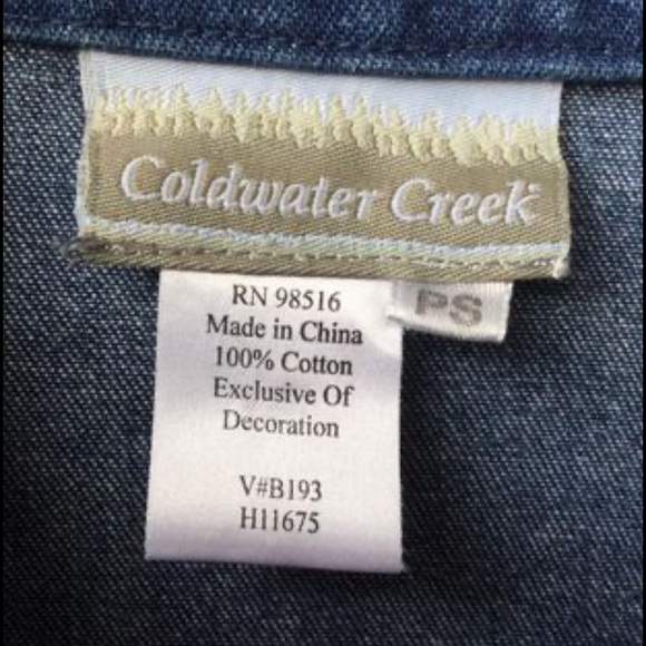 Coldwater Creek woman’s denim jacket Floral Embroidered  size SP - Picture 4 of 12
